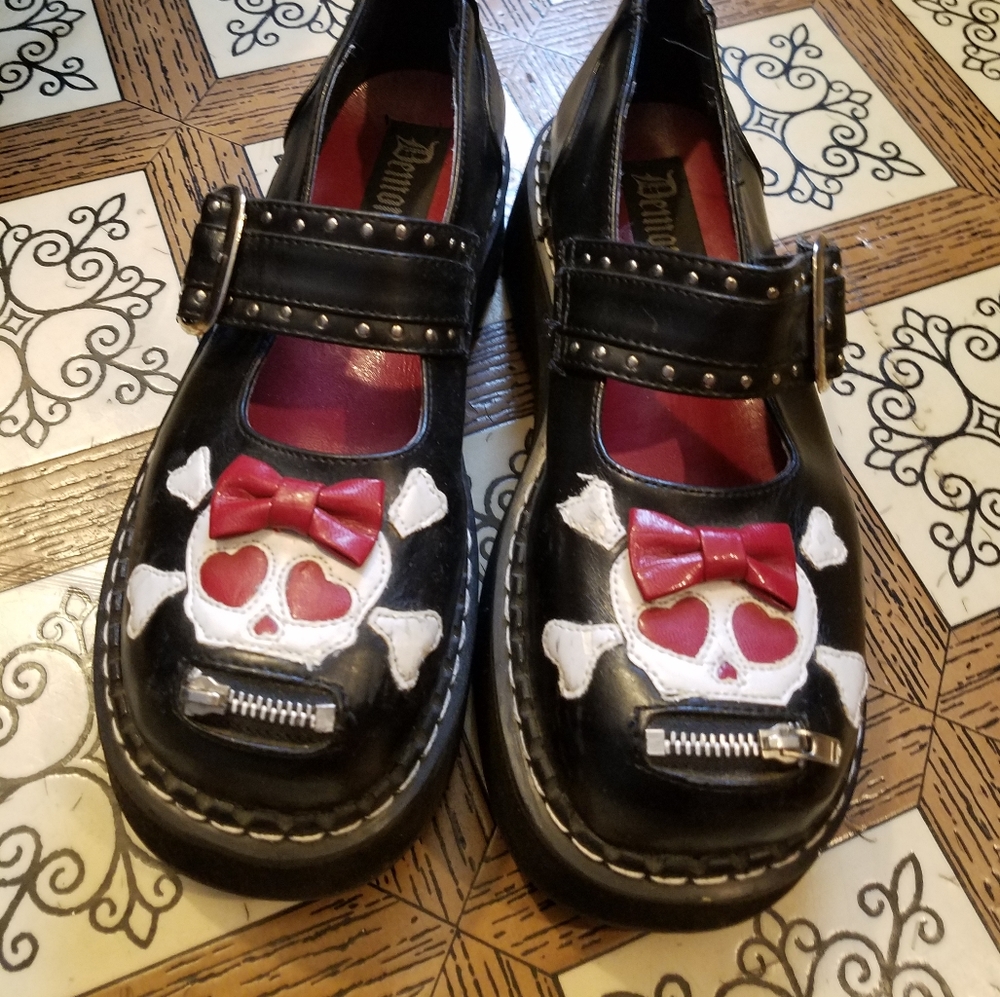 Demonia shoes